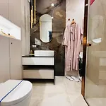 アパート Pratum Pink&blue - 37 Stone&wood