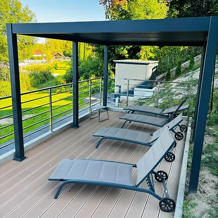 아파트 Pratum Pink&blue - 37 Stone&wood